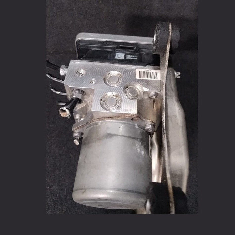 BMW 7 G11/G12 ANTI LOCK  BREAKE SYSTEM  ABS DSC BRAKE PUMP MODULATOR 6882933