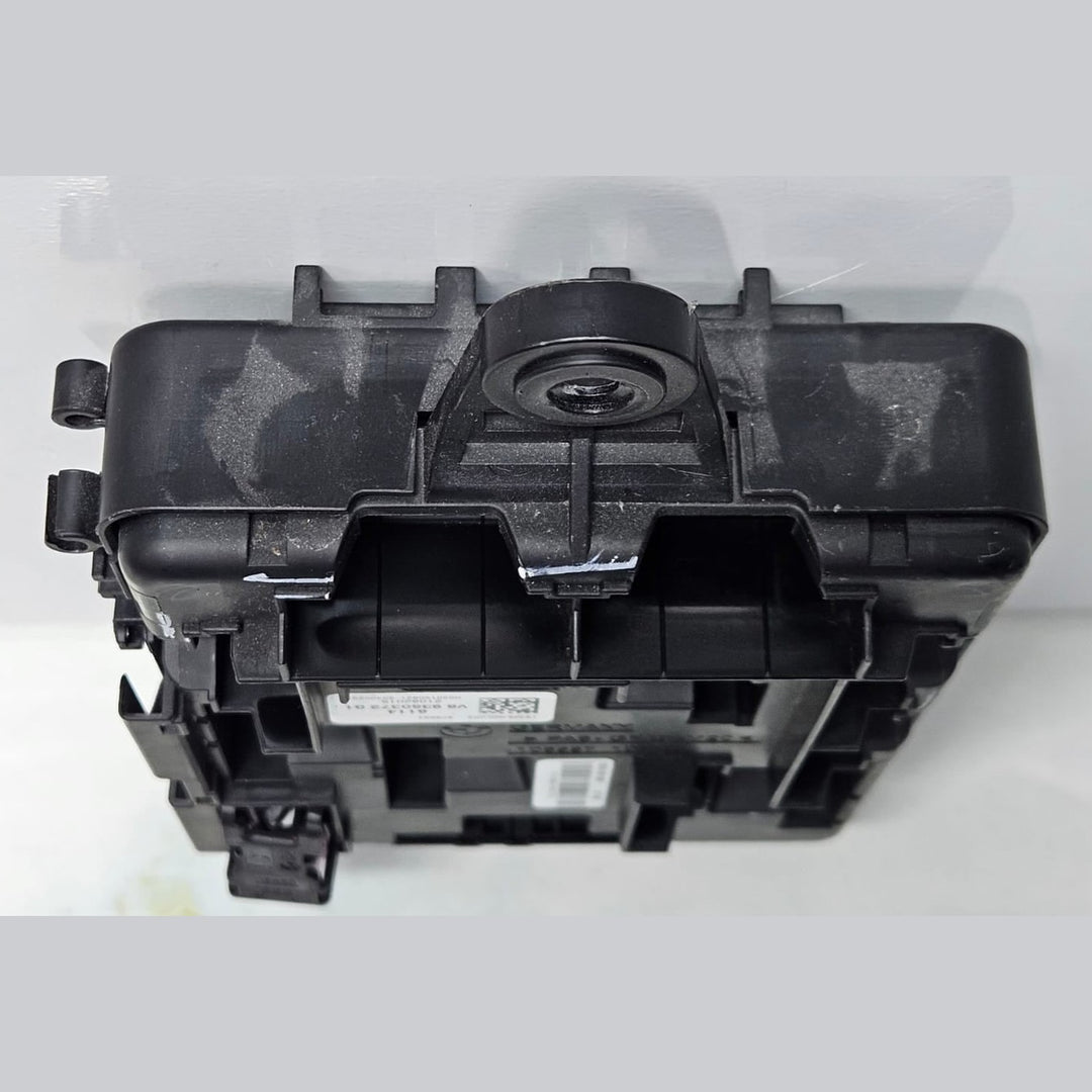 2015-2019 BMW X5 F15 Rear Power Distribution Box 9360372 OEM