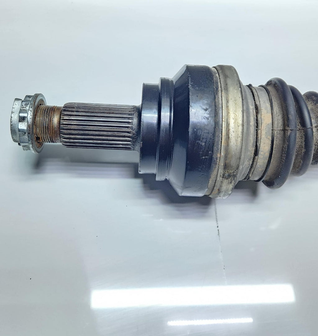 2011-2016 BMW 535i Rear Axle Shaft 7581023 F10 F11 535i and 5 GT F07 OEM
