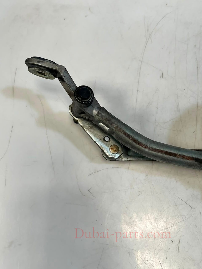 2010-2017 BMW X3 F25 Front Wiper Motor Linkage 7213290 OEM