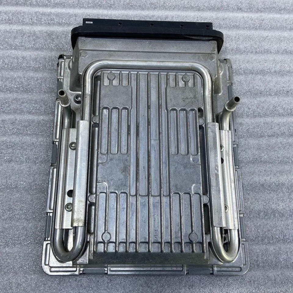 OEM BMW F02 N63 DME ENGINE CONTROL UNIT ECU ONLY MSD85.0 7613202 CONTINENTAL