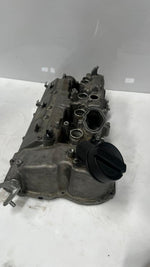 Bild in die Galerieansicht laden, OEM right valve cover for 2012-2016 BMW F10 M5 with S63 engine. 7843506