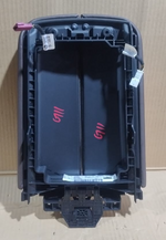 Load image into Gallery viewer, BMW G11 G12 STORAGE COMPARTMENT COVER P/N B314963