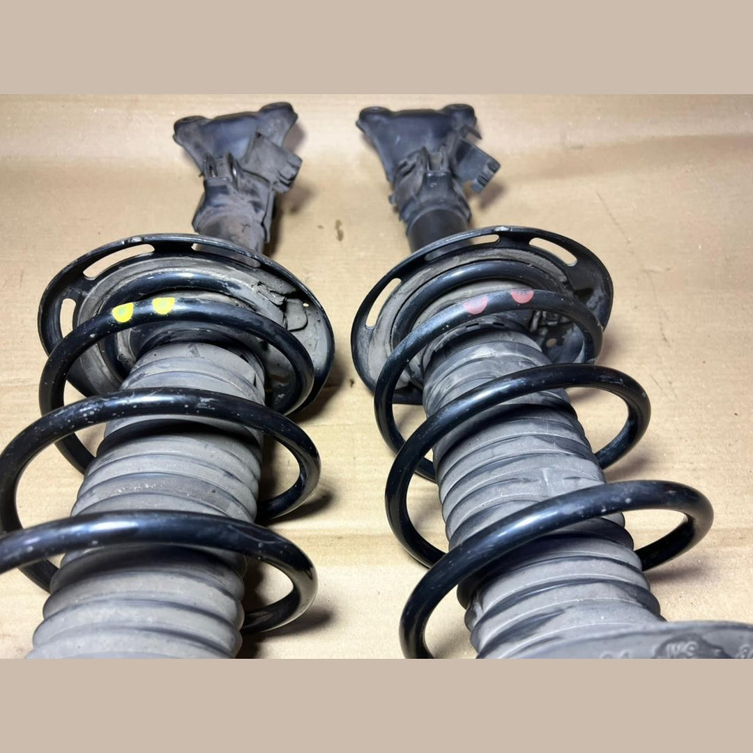 2008-2012 Mercedes Benz W204 C-Class Front Shock Strut Left & Right Set Absorber