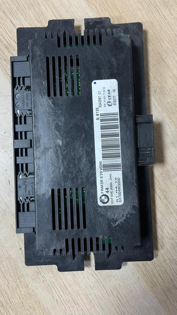 BMW 2007-2013 X5 Footwell Light Control Module 9342897 X5 E70 and X6 E71 