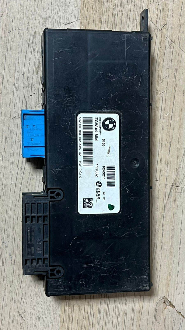 2011-2013 BMW 528i Gateway Control Unit 9243211 F10 F11 2011-2013