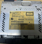 Bild in die Galerieansicht laden, BMW Radio Cd Player 9263468 3 Series and X1 E84 Radio CD Player