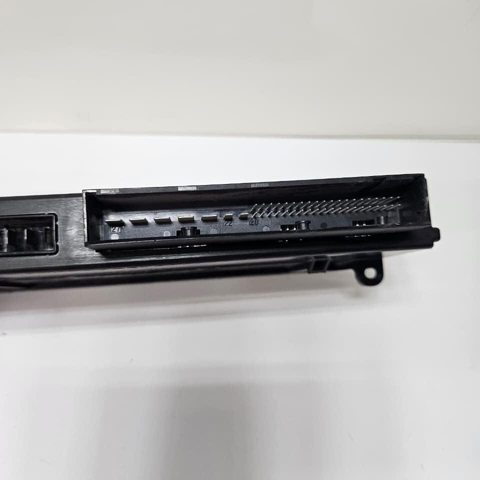 2011-2013 BMW 528i Body Control Module 9286940