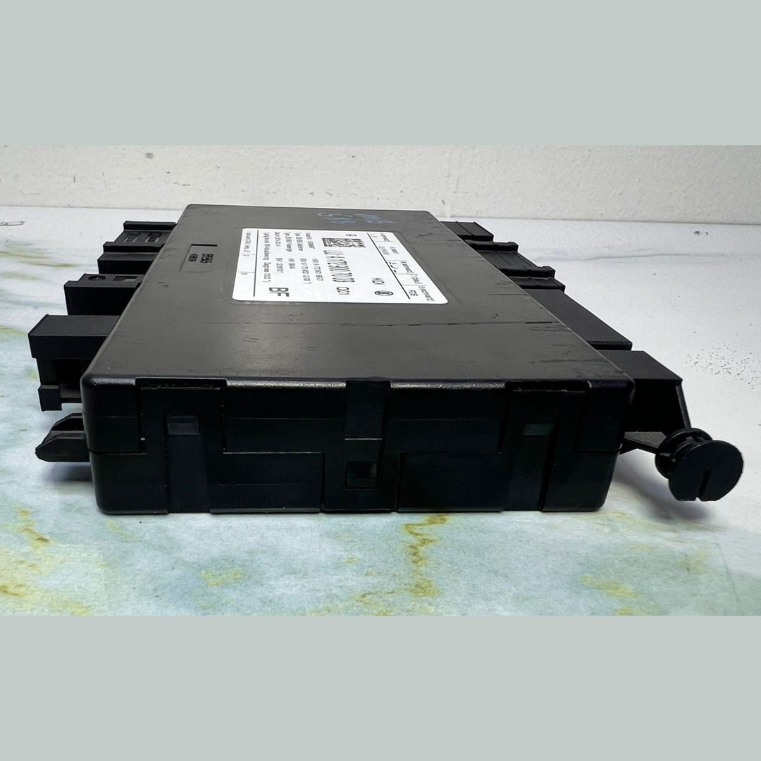 Mercedes W172 SLK W212 Front Passenger Side Seat Control Module A172 9007003 OEM