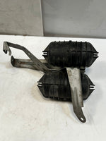 قم بتحميل الصورة إلى عارض الصور، 07-10 BMW E82 E88 E90 E92 135i 335i Turbo Vacuum Tank Canisters BrackeT 7558322