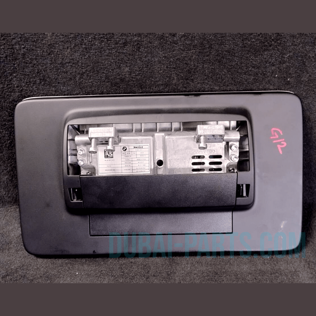 BMW X5  REAR COMPARTMENT MONITOR SCREEN DISPLAY G30 G31 G11 G12 F15 F16 6815911