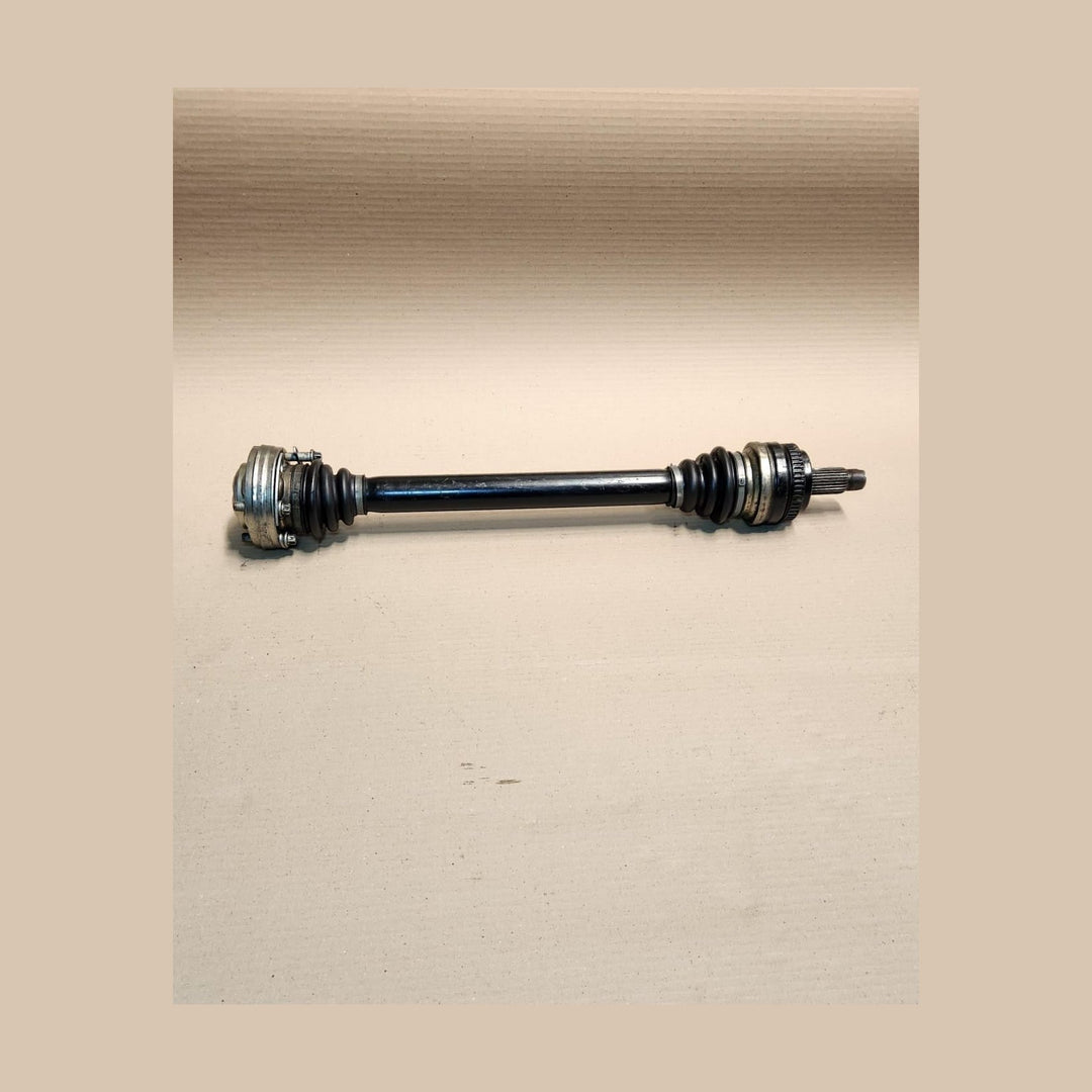 2007-2011 BMW 328i Rear Output Axle Shaft 7537716 328i E90  REAR RIGHT 