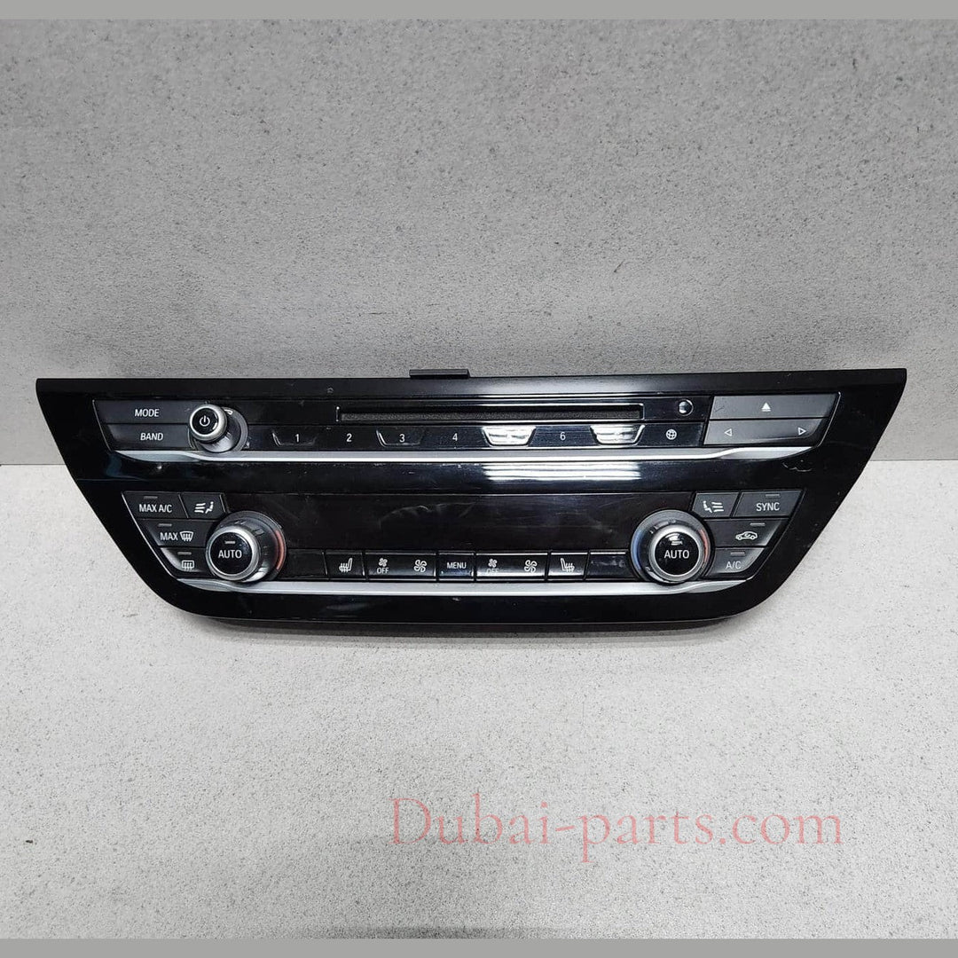 2018 BMW 540d xDrive Climate Control Switch Panel 6999402 530i 540i G30