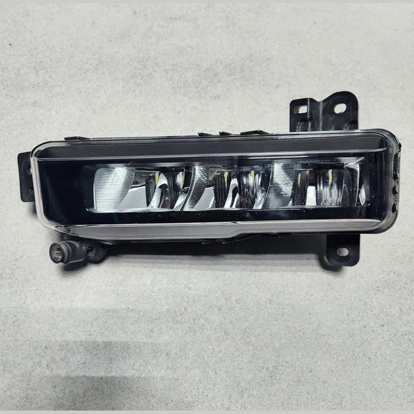Genuine 2019-2023 BMW 330i Front Left Fog Light 8089525 3 Series G20 G28