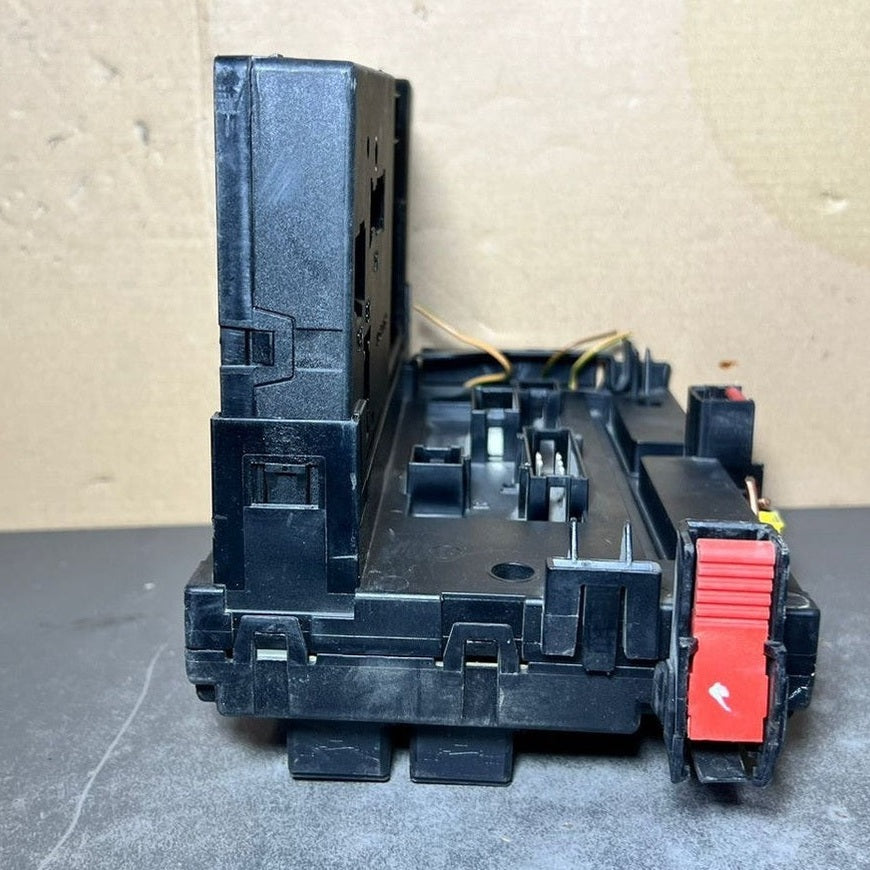 Mercedes Benz W221 Rear Sam Fuse Box Relay Control A221 9006902 \ A221 9003602