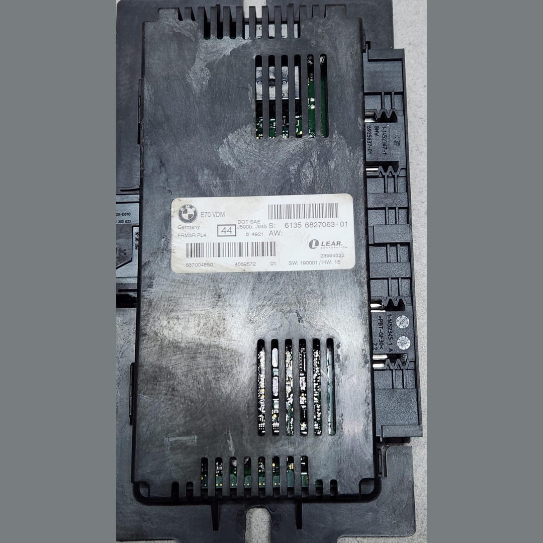 2007-2013 BMW X5 Footwell Light Control Module 6827063 X5 X6 E70 E71