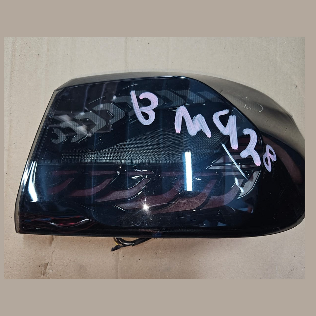 AFTERMARKET BMW  M4 TAIL LIGHT RIGHT SIDE USED ITEM F32 2013