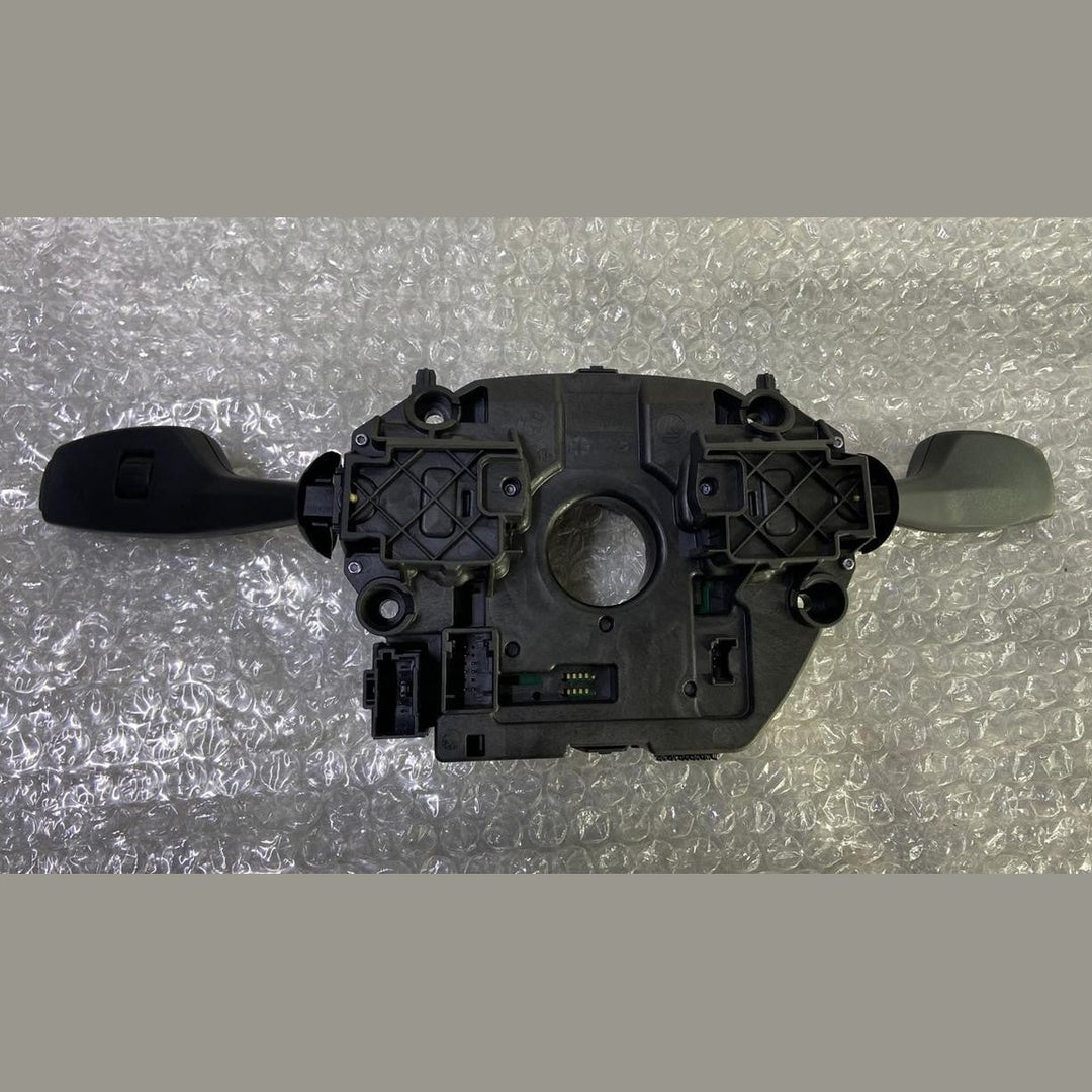 OEM BMW F30 F48 STEERING RING MULTIFUNCTION CONTROL SWITCH 9351140