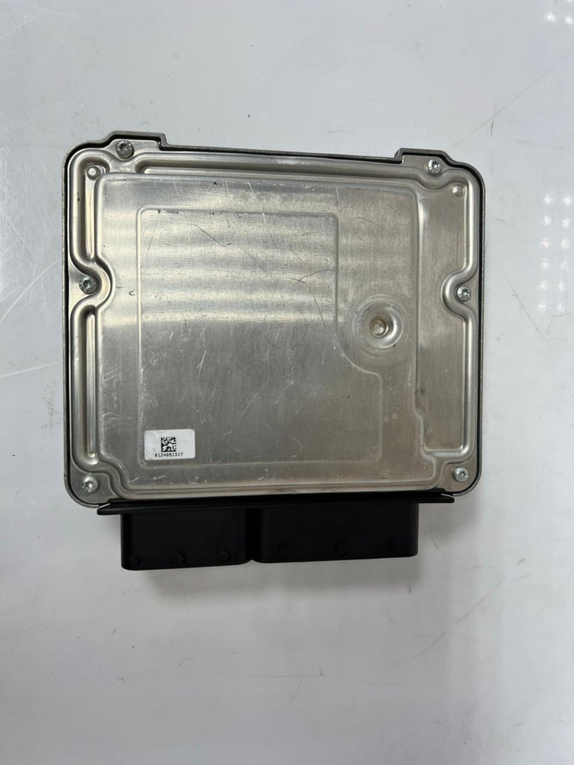 2011 BMW 3 Series E90 318D DDE  Bosch 0281017517 Engine Control Unit 8512043 OEM