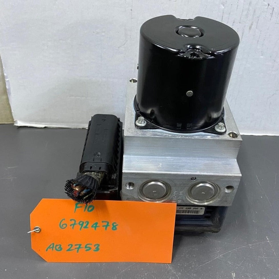 OEM BMW 7 SERIES F01 F02 730D F10 N57 ABS Pump Brake Control Unit 6792478 Bosch