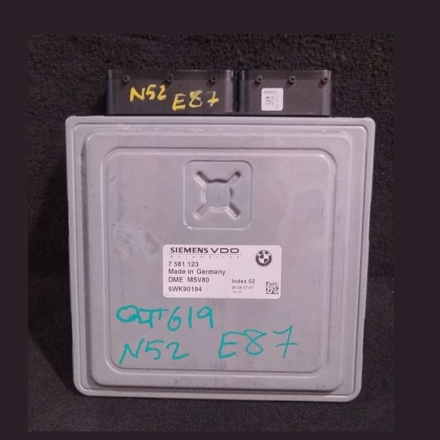 BMW E90/E92 E93 ENGINE DME CONTROL MODULE ECU P/N 7581123