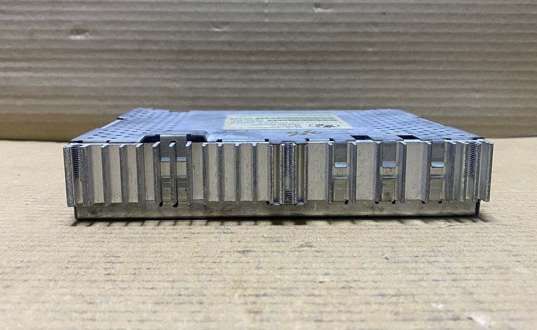 2008-2009 BMW 3-Series E90, 5-Series E60 E61, and X5 E70  328i Satellite Radio C