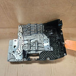 Bild in die Galerieansicht laden, BMW E90 320I LCI GM Transmission Control Mechatronic Valve Body 6HP2I 0260550042
