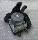 Load image into Gallery viewer, OEM BMW i3 0.6 Hybrid 125Kw ABS Pump Assembley 6883348 6883347