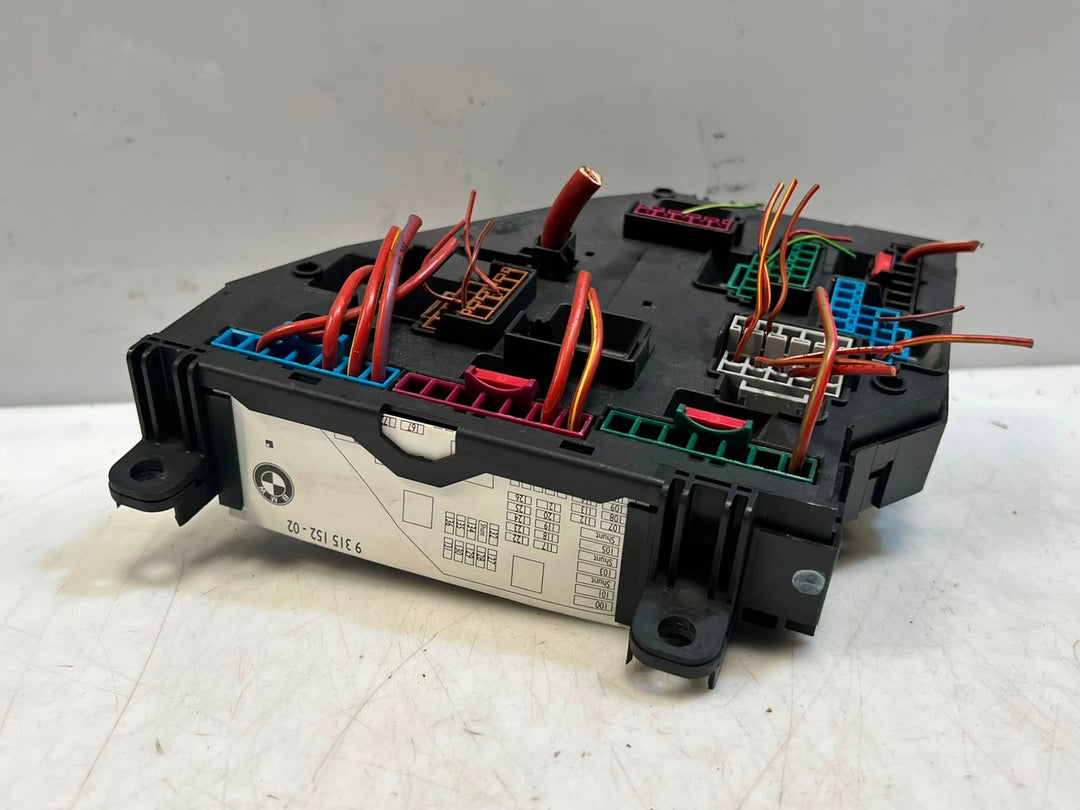 2015-2017 BMW X3 F25 X4 F26 Rear Fuse Box Power Distribution Module 9315151