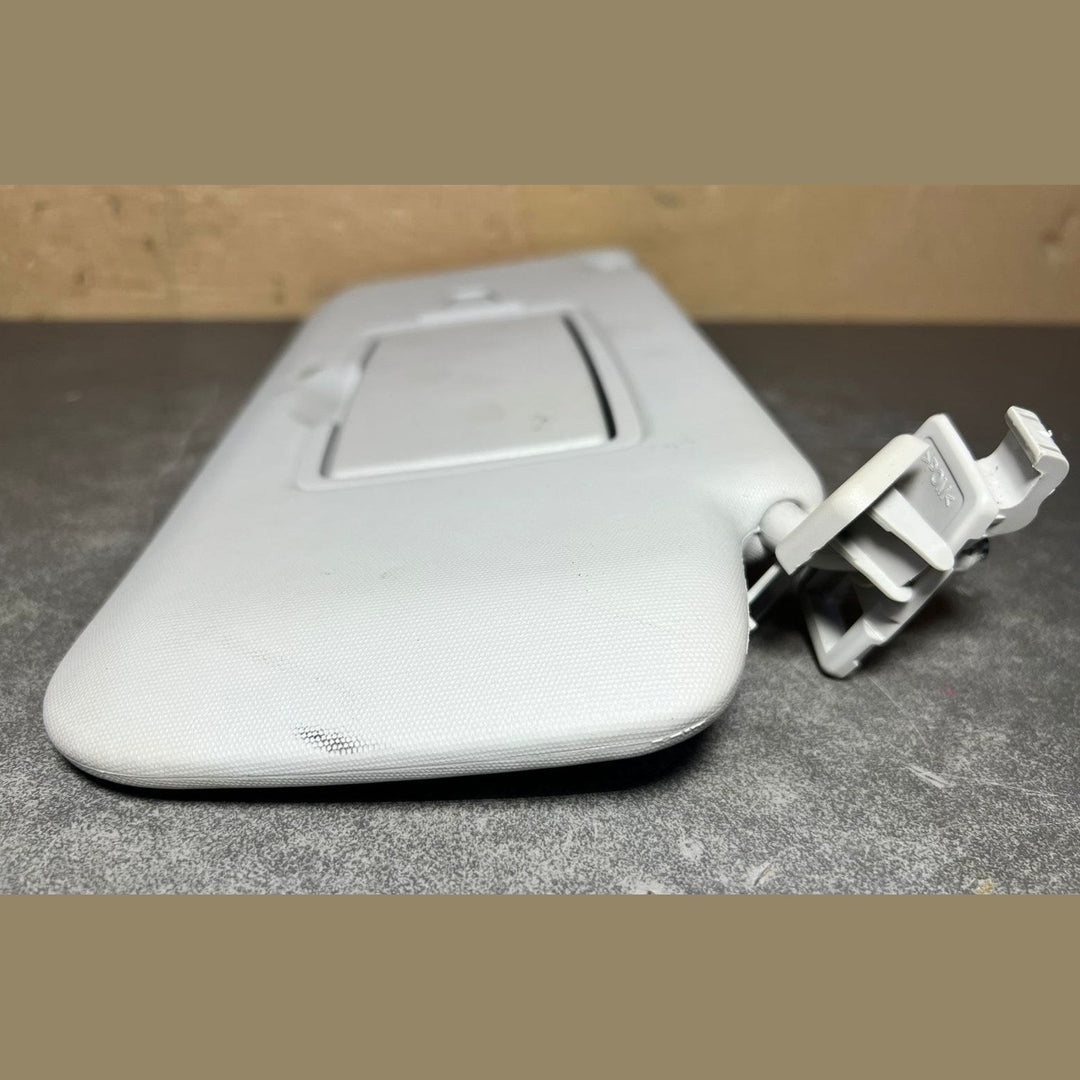 14-18 Mercedes W205 C-Class Front Right Side Sunvisor Sun Shade A205 8100210