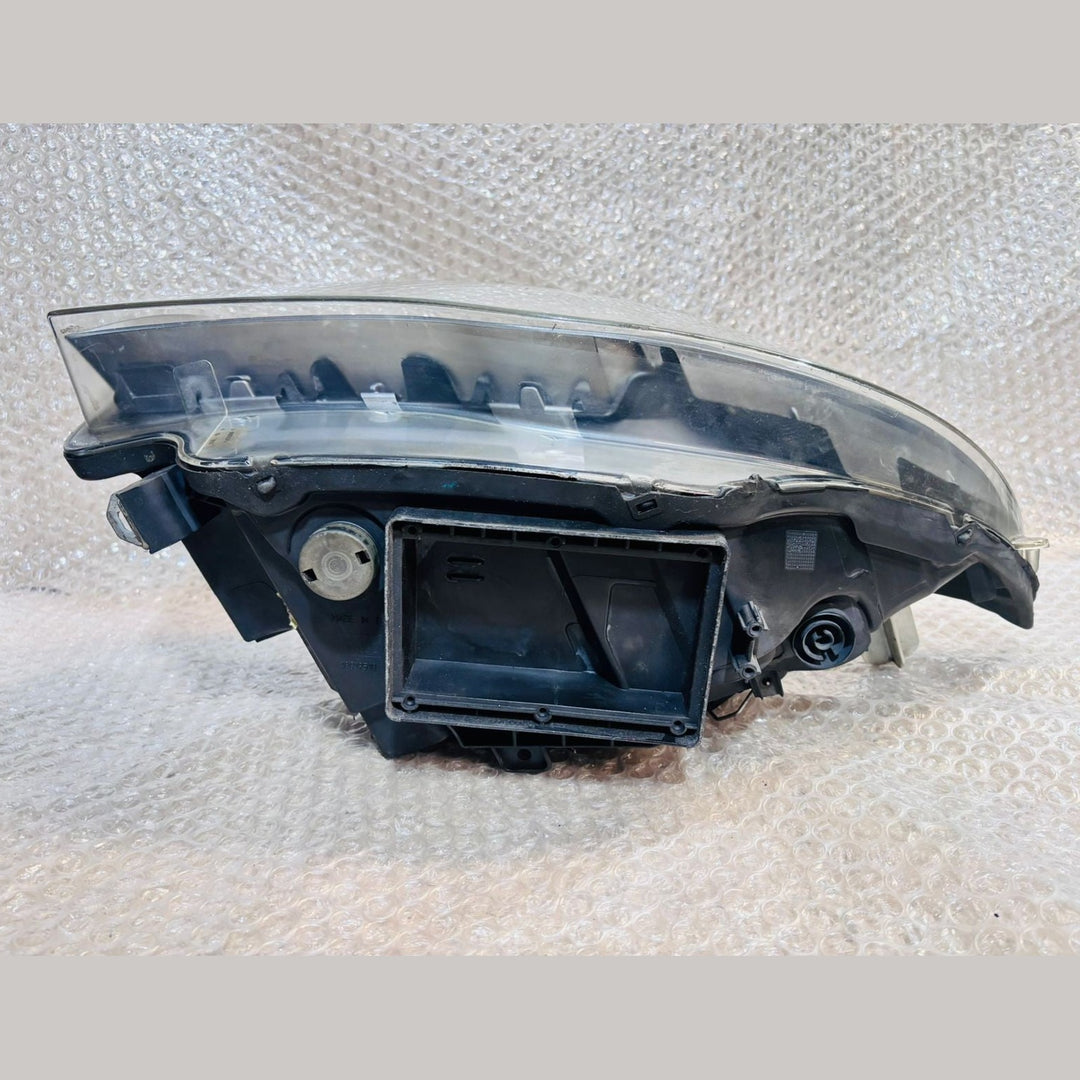 Bmw 1 Series E87 116i 2007 to 2010 Headlamp Headlight LHS QS74  7193389 none xen