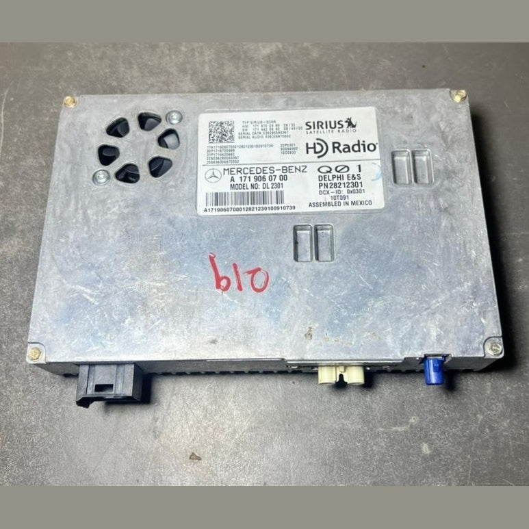 04-10 Mercede W219 CLS-Class Sirius Satellite Radio Receiver A171 9060700 OEM
