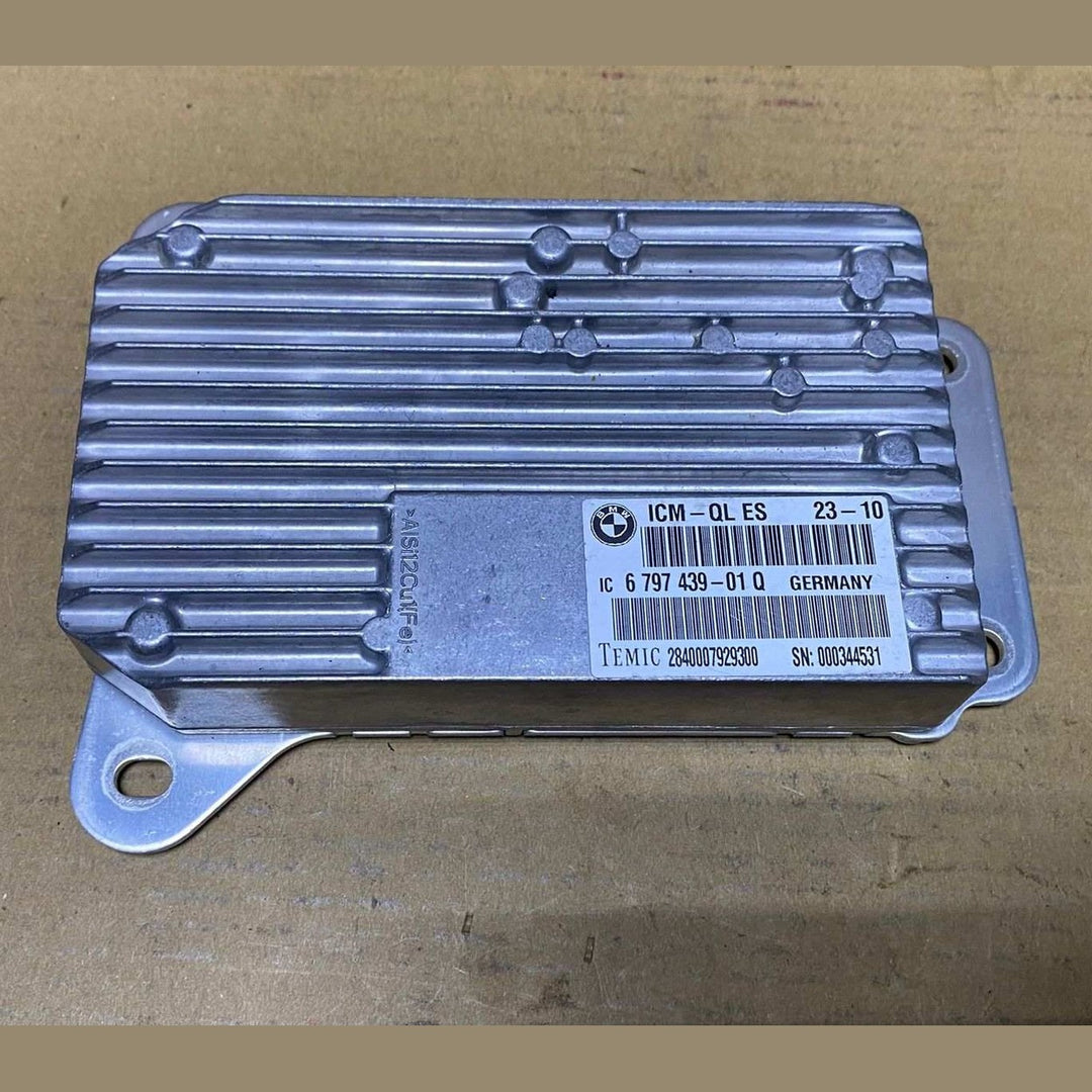Genuine 2009-2013 BMW 750Li Integrated Chassis Mgmt Control Module 6797439