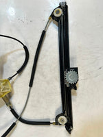 Load image into Gallery viewer, BMW 5' F07 GT Front Door Window Regulator With Motor Electric 7197911 OEM