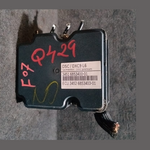 Load image into Gallery viewer, BMW F07 DSC ANTI BREAKING SYSTEM PUMP BREAK HYDRO CONTROL UNIT MODULE 6853400