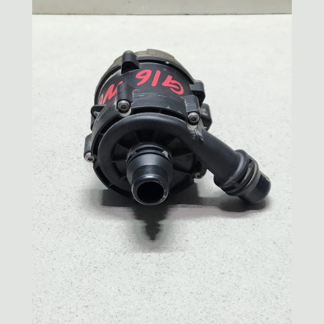 BMW Auxiliary Water Pump Electric 8638237 5 Series G30 8 Series G15 OEM