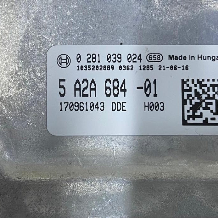 OEM BMW SERIES 2 GRAN COUPE (F44) ENGINE CONTROL UNIT DME ECU SET 5A2A684