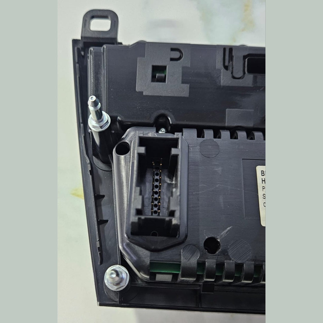 OEM BMW 7 F01 F02 F03 F04 Climate control and Radio Panel 9224749