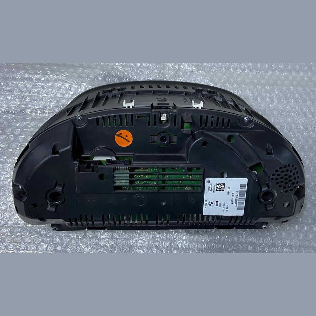 OEM BMW F10 2014 DIESEL SPEEDOMETER / INSTRUMENT PANEL CLUSTER 9348714