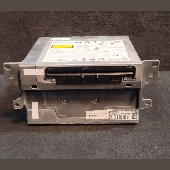 BMW F10 F11 RADIO CD DVD GPS NAVIGATION HEAD UNIT NBT P/N 9318746