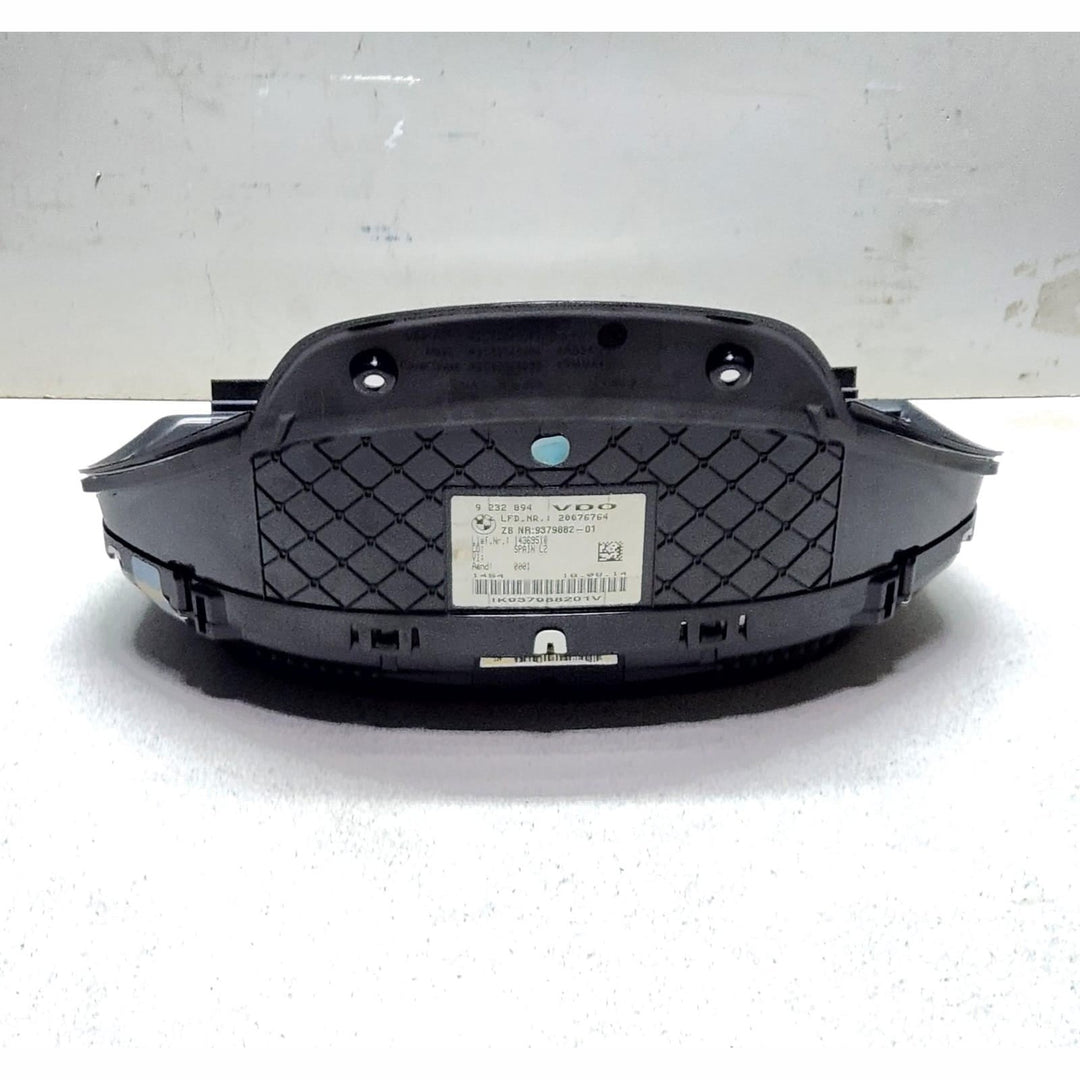 2016-2019 BMW 330i Instrument Cluster 9379882 3 Series F30 F31 