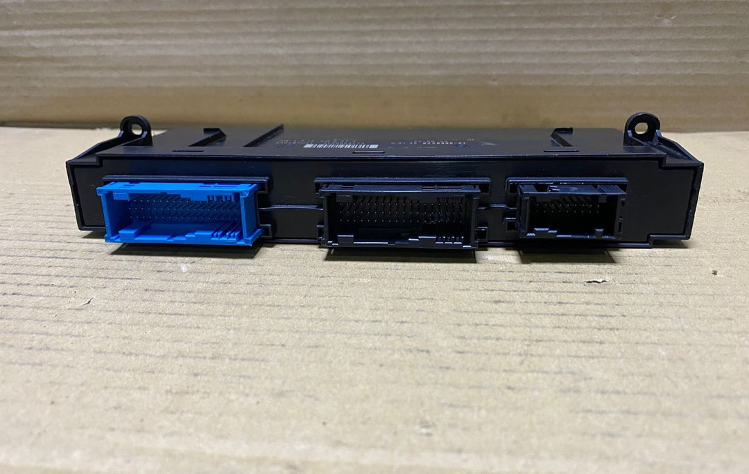 2015-2017 BMW 650i Body Control Module 9345327 F06 F12 