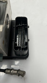 Load image into Gallery viewer, 2013-2020 BMW 3 4 Series F32 F33 F36 320i ABS Control Module 6868639-6868640