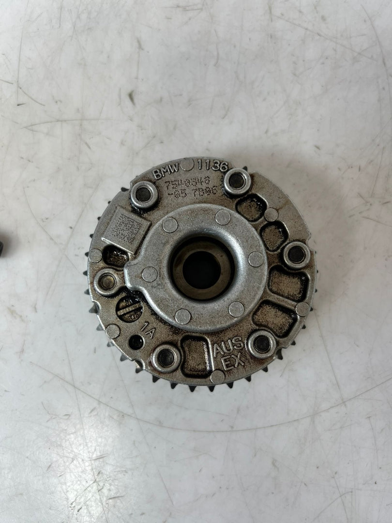 2011-2013 BMW 335is N54 3.0L E60 1' M Exhaust Camshaft Adjuster 7540348 OEM