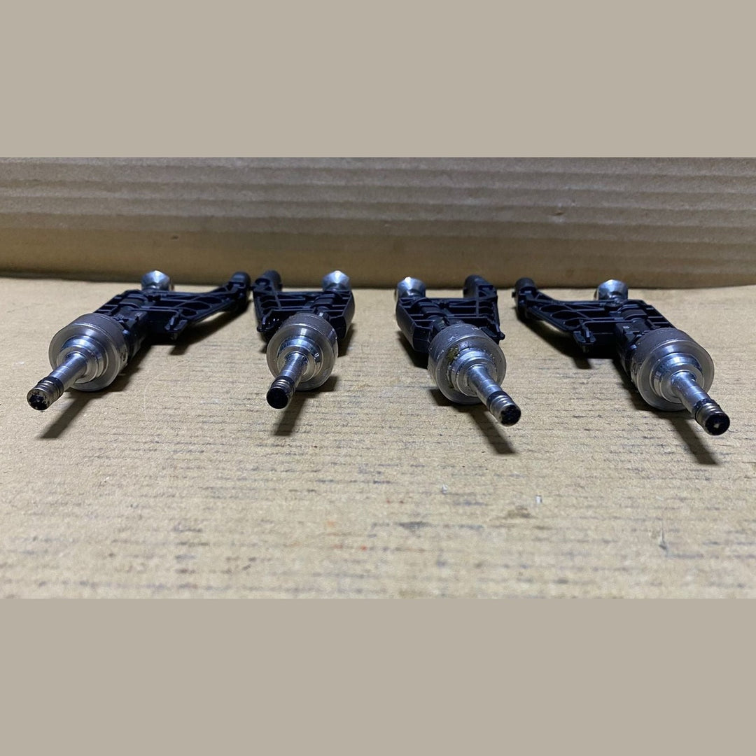 2019-2020 2021-2023B58 BMW 530e xDrive Fuel Injector 8656548