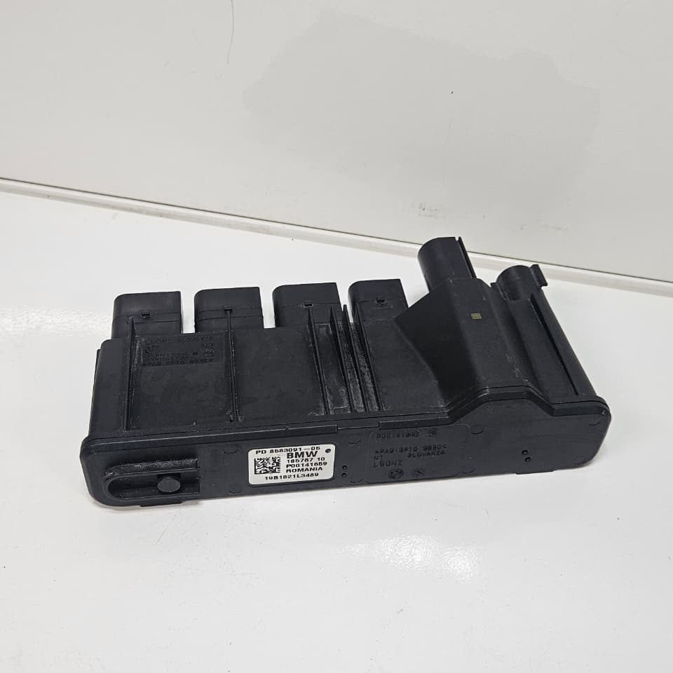 2017-2022 BMW X5 Integrated Power Supply Control Module 8583091