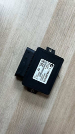 قم بتحميل الصورة إلى عارض الصور، 2010-2016 BMW 528i Parking Brake Control Module 32620257 5 Series F10 F11 models
