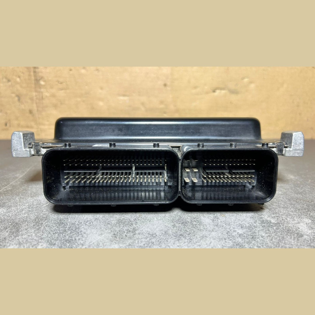 Mercedes Benz W204 C250 ECU ECM Engine Computer Control Module A2711500391