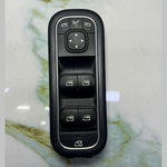 Bild in die Galerieansicht laden, 19-21 Mercedes A220 Front Power Window Switch A1679059803 CLA, G-Class, GLB GLA