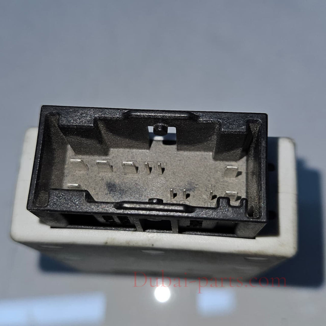 2016-2019 BMW 740i 750i G11 G12 Steering Column Control Module 6881835